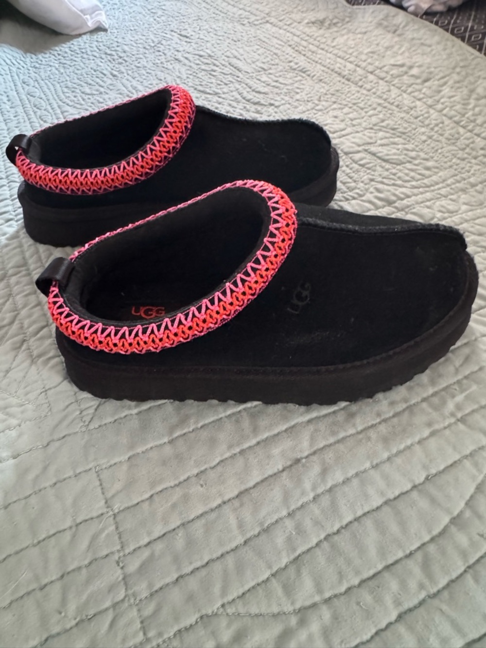 UGG Black Slip-On Clogs with Pink Crochet Trim